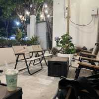 Chill coffee and milk tea in town