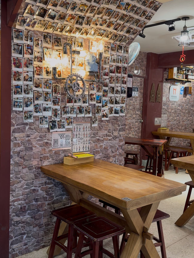 Jiufen Jie Jiao Traditional Diner: A Cosy Spot for Classic Taiwanese Dishes