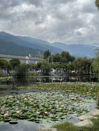  🇨🇳 Sunsets, Strolls, and Handcrafted Delights: A Day in Xizhou & Shuanglang