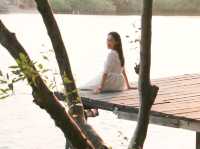 คาเฟ่ริมน้ำ Leisure cafe'n bar 