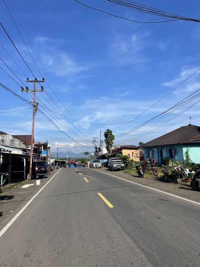 Driving Through Ruteng: A Journey Worth the Extra Miles 🚗⛰️