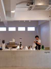 คาเฟ่ใกล้หาดกมลา sync coffee bar & roastery ☕️