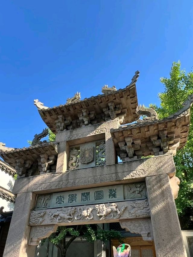 Huishan Ancestral Hall Complex: Showcasing Jiangnan Clan Culture
