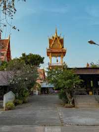 วัดหลวง วัดแห่งแรกในจังหวัดอุบลราชธานี 