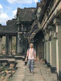 🇰🇭 Angkor Wat: One of the Most Breathtaking Places I’ve Ever Visited 🏛