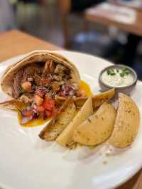 Modern Greek cuisine🇬🇷 in Hobart’s CBD🧑‍🍳