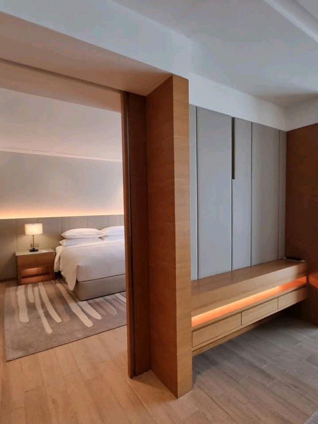 "Luxury in Every Sunset – The Ultimate Sea View Experience at Marriott Kota Kinabalu"
