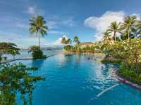 “Sunset Luxury by the Sea: A Slice of Paradise at Shangri-La Tanjung Aru”