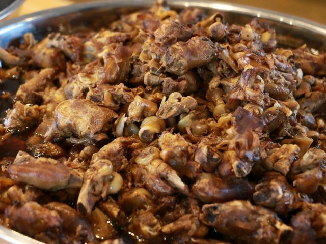 บุฟเฟ่ต์ไก่ตุ๋นมะระ 79 บาท