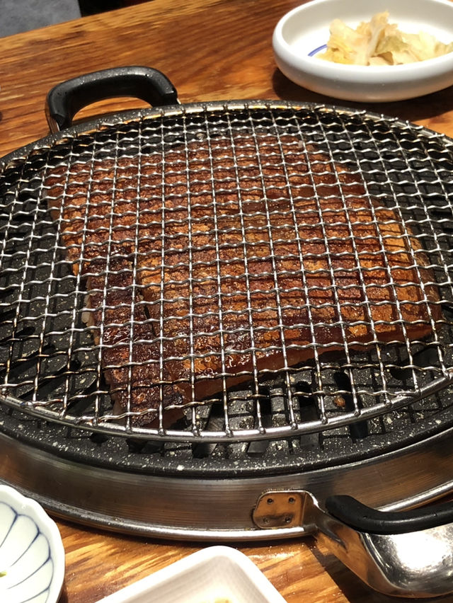 부산 광안리에서 반드시 먹어야 할 한 끼! 초필살돼지구이
