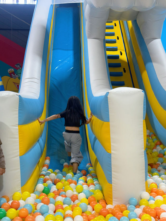 BOUNCETOPIA BY KIZTOPIA