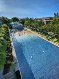 “Serenity by the Pool: Courtyard Nusa Dua’s Bali Terrace Escape”