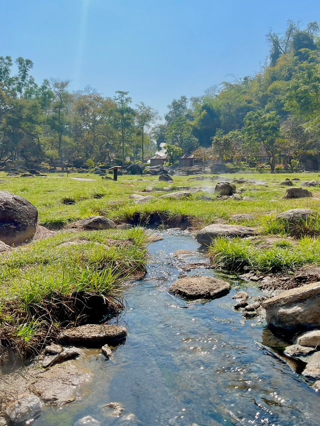 น้ำพุร้อนฝาง