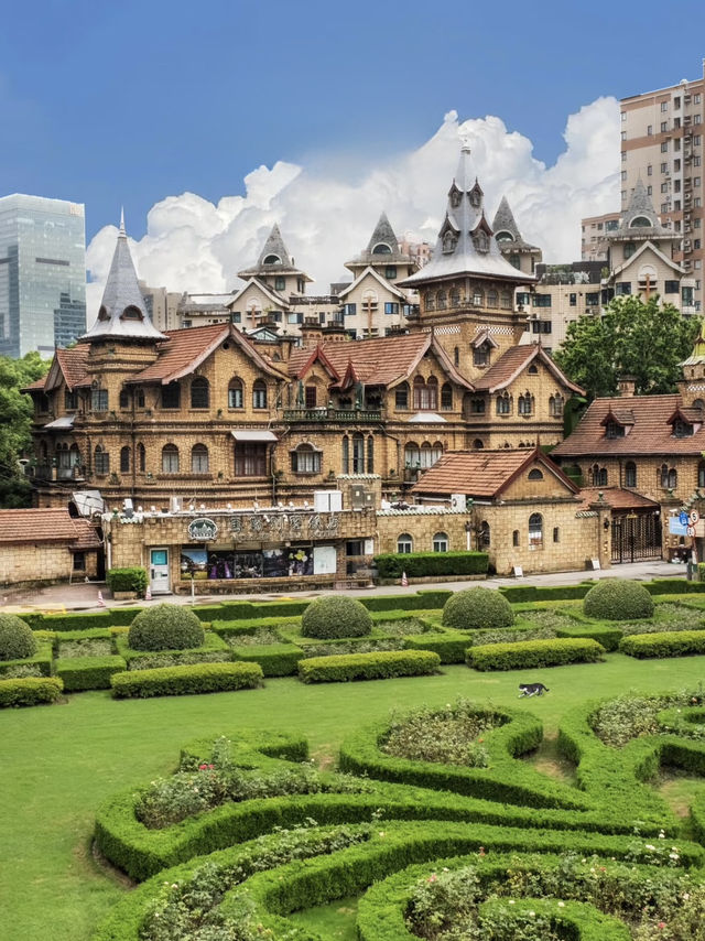 A Budget-Friendly Architectural Treat – Hengshan Moller Villa, Shanghai