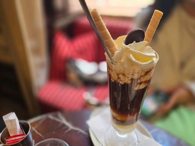 해외여행 비엔나의 빈티지한 카페 Café Demel