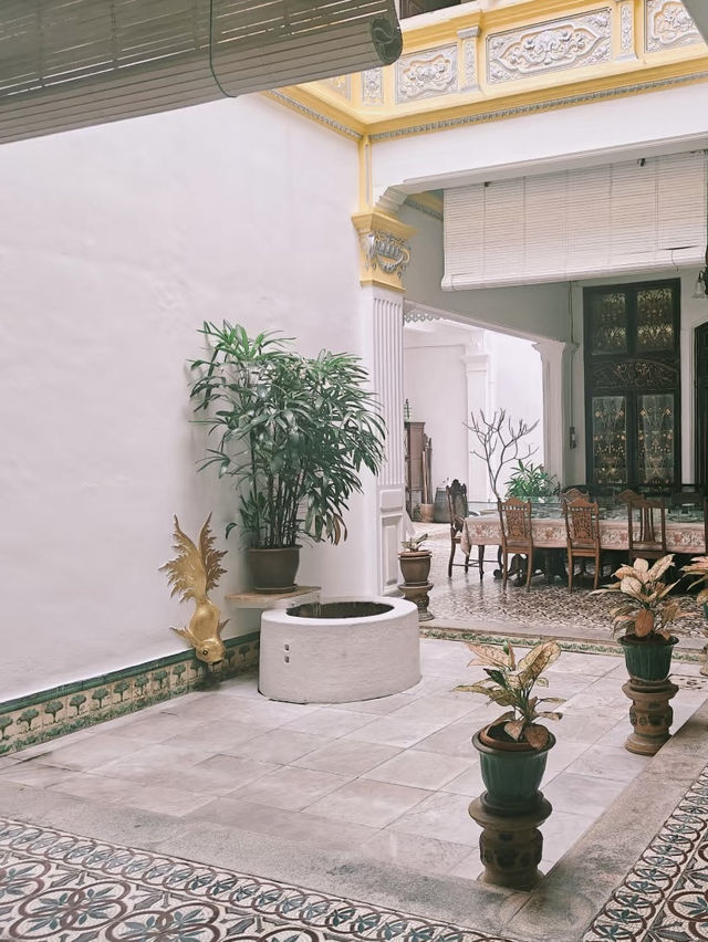 Living History on a Budget – A Visit to the Baba & Nyonya Heritage Museum, Melaka