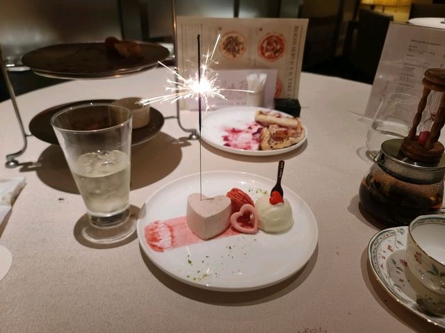Euro Cafe et vous(エヴー) ブールバールハイティー(큰대로 애프터눈티)