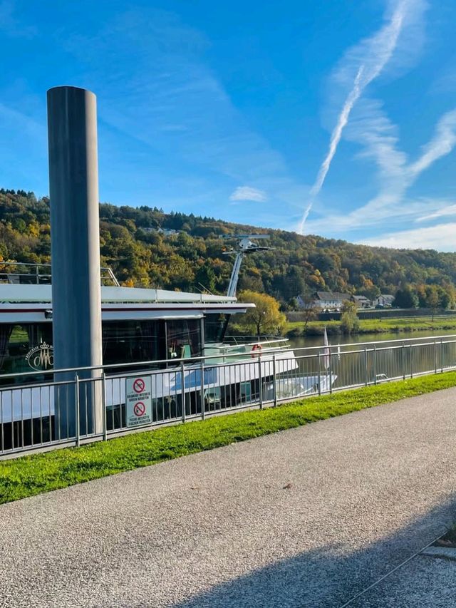 🇱🇺✨ Luxembourg Surprise: Big Adventures, Low Prices! 🎒💶