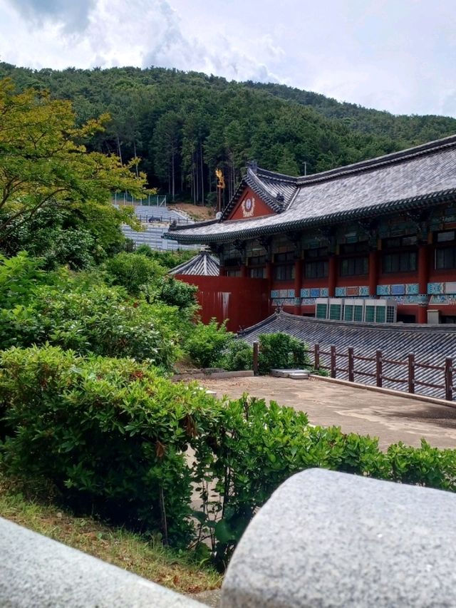 부모님과 함께 찾은 고요한 절집 나들이
