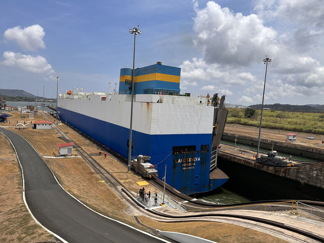 【ミラフローレスビジターセンター｜Panama Canal – Miraflores Locks】