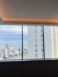 Millennium Hilton Bangkok โรงแรมในกรุงเทพ