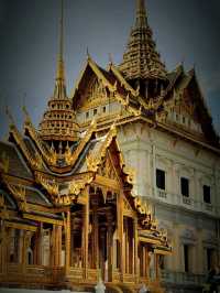 the golden grand palace 