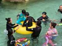 สระว่ายน้ำอลังการ kidzone ของเล่นเยอะมาก