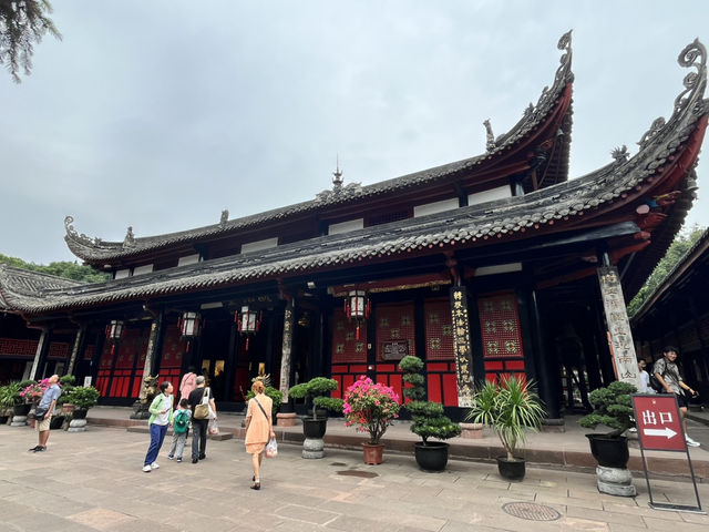 🕊️✨ Wenshu Monastery 文殊院 – A Peaceful & Instagrammable Escape in Chengdu