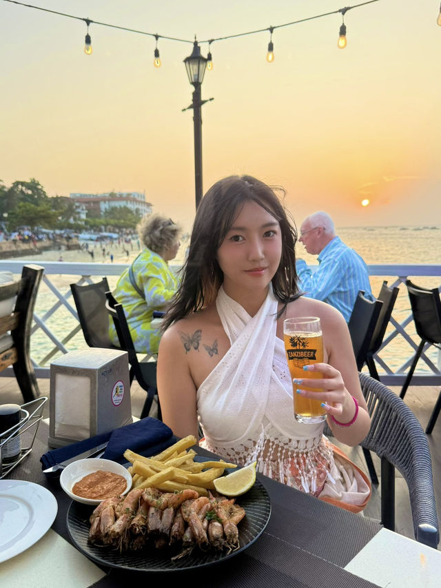 잔지바르의 노을을 보며 먹는 새우🍤🦐