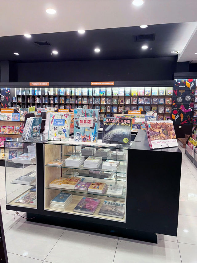 BookXcess: Haven for Book Lovers and Aesthetic Seekers