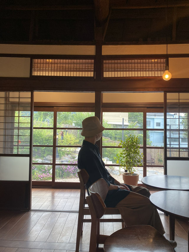 부산 근교 원동 한옥 감성의 카페 발그랑