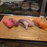 🇯🇵橫濱「立鮨 すし横」 ポルタ美食街立食壽司🍣，輕鬆享受正宗滋味!