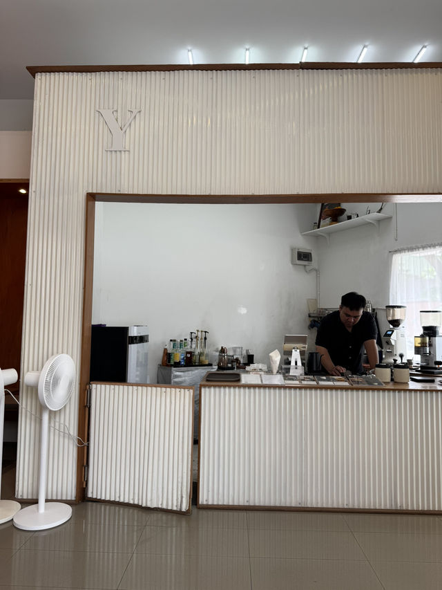 ☕ รีวิว: Youngfolk at club carving CNX