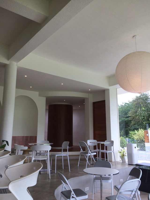 Tari Cafe @NAN🍦🥤🥐
