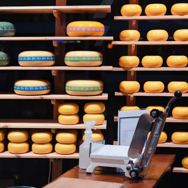 【オランダ名物】チーズ🧀