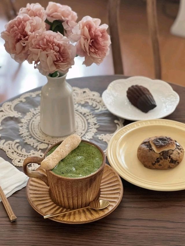 bake&burnt is a charming café
