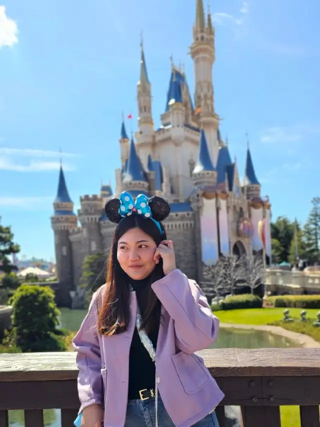 Tokyo Disneyland: Reliving Childhood Memories in Tokyo