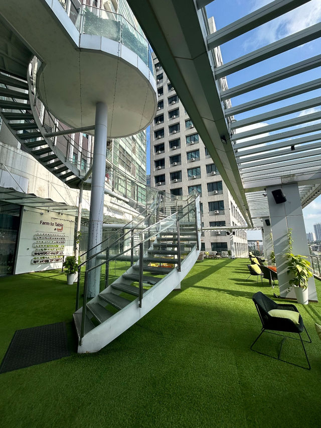 🏨 Johor Amari Hotel – Bright, Bahru‑Chic Hospitality with Pan‑Asian Flair 