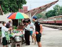 สถานีแม่เมาะจุดพักสำหรับมือเช้าในบรรยากาศท้องถิ่น