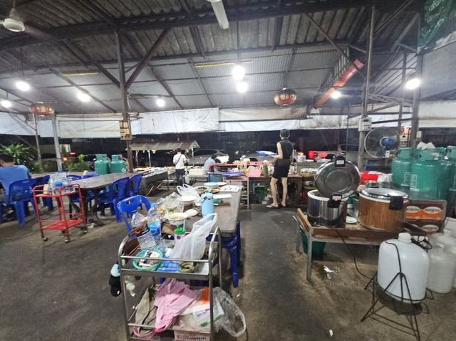 ตำนานร้านข้าวต้มโต้รุ่ง ปิดดึก สิงห์บุรี