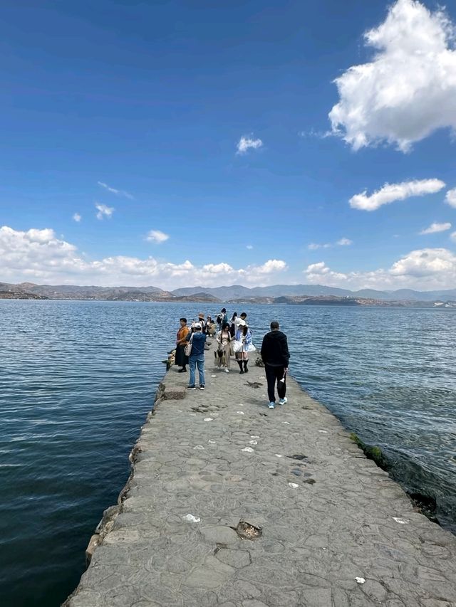 Erhai Lake – The Sapphire of Dali