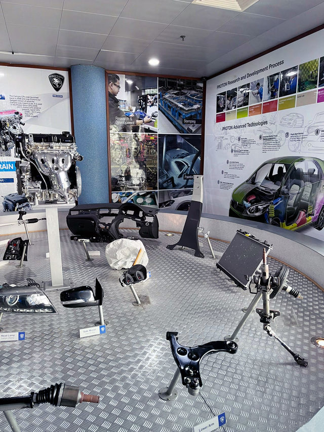 National Automobile Museum: Must-Visit for Car Enthusiasts 