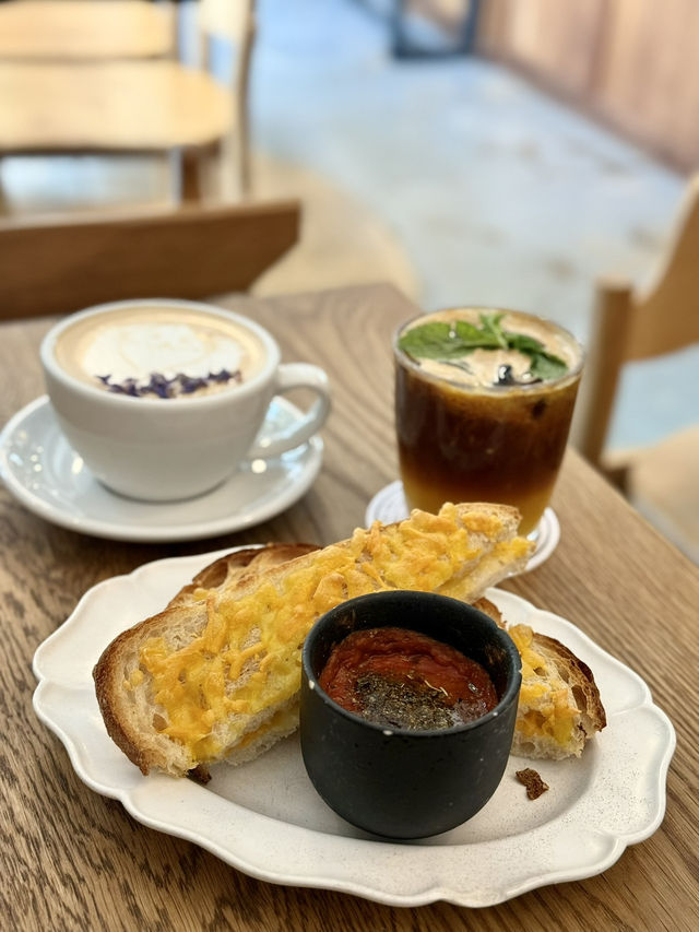  下午茶時光☕️🧁