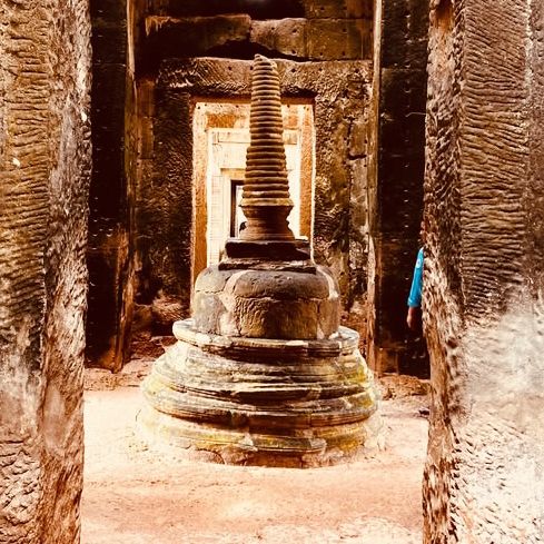🌿 The Enchanted Ruins: Solo Trip to Preah Khan Temple! 🏛️