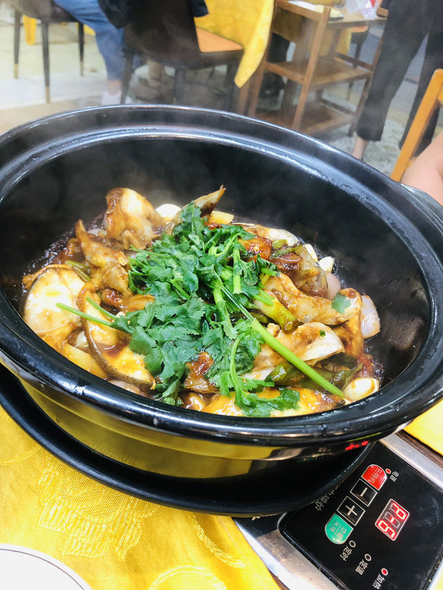 很美味很地道的火鍋🍲店 套餐真的很便宜❤️