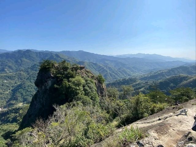Adventure and Elevation at Wuliaojian Independent Peak