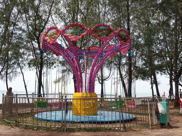 Port Dickson Fun Fair: Chaos, Candy & Keychain Regrets Port Dickson Fun Fair: Chaos, Candy & Keychain Regrets