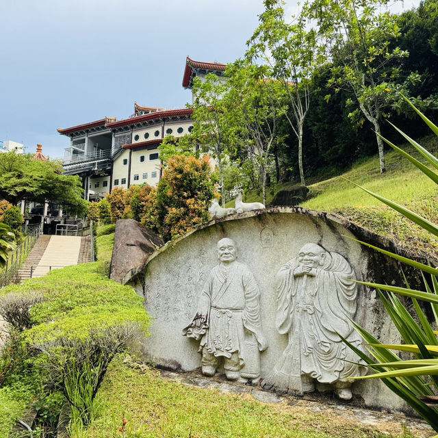The Bridge That Starts Your Journey at Kek Lok Si 