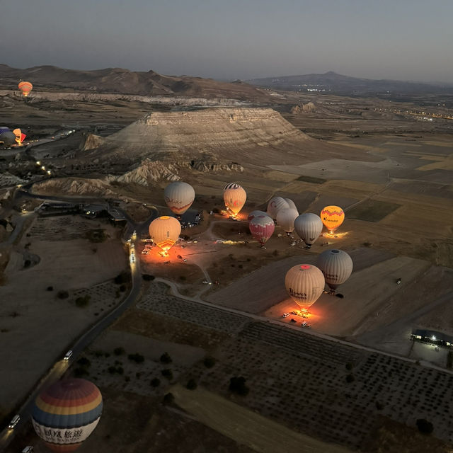 【トルコ🇹🇷】カッパドキアで最高の気球体験を🎈☀️
