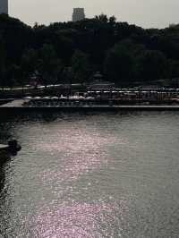 Xuanwu Lake